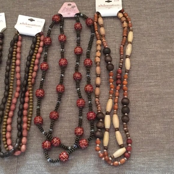 Bead Jewelry Set - Picture 3 of 3